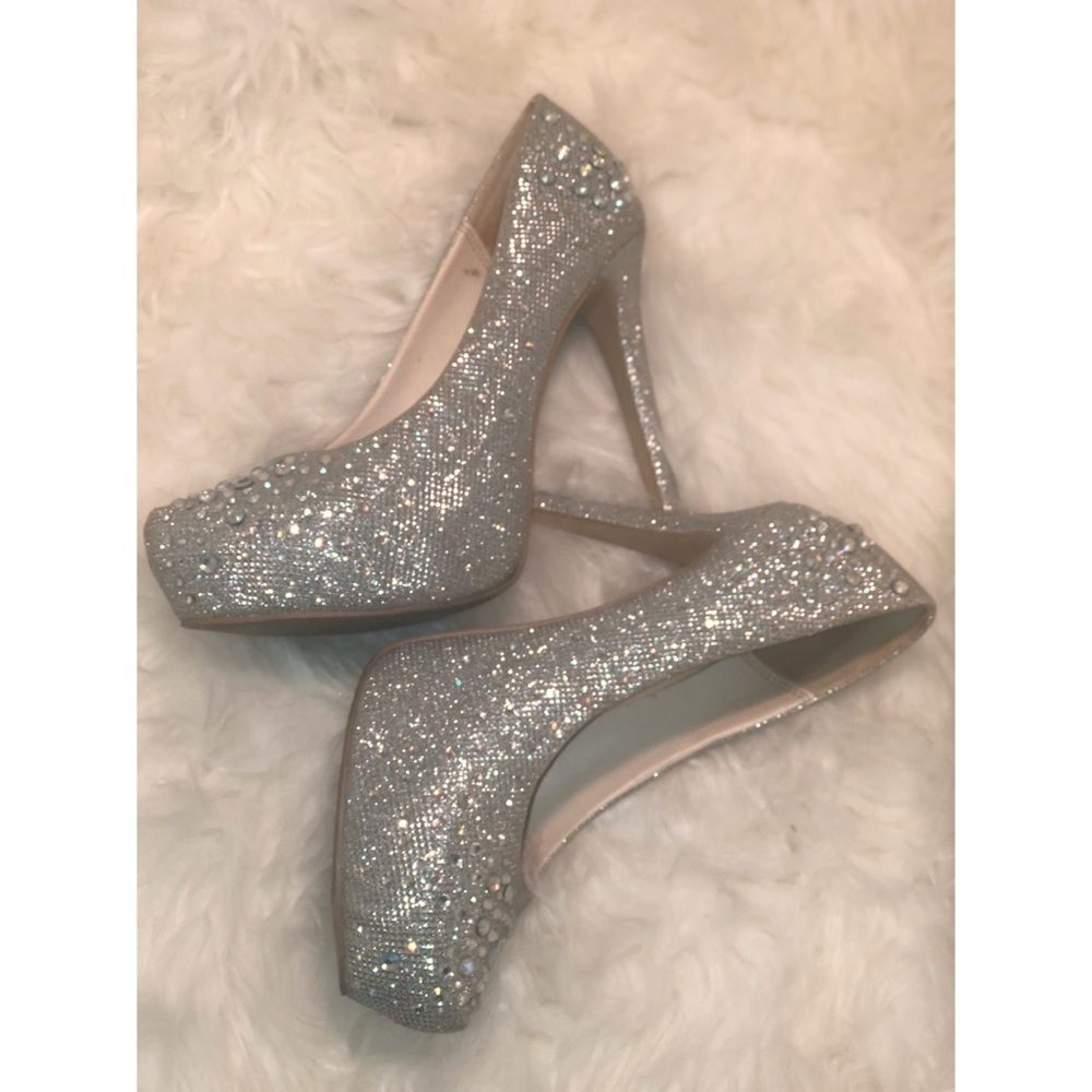 Silver 5 inch pump